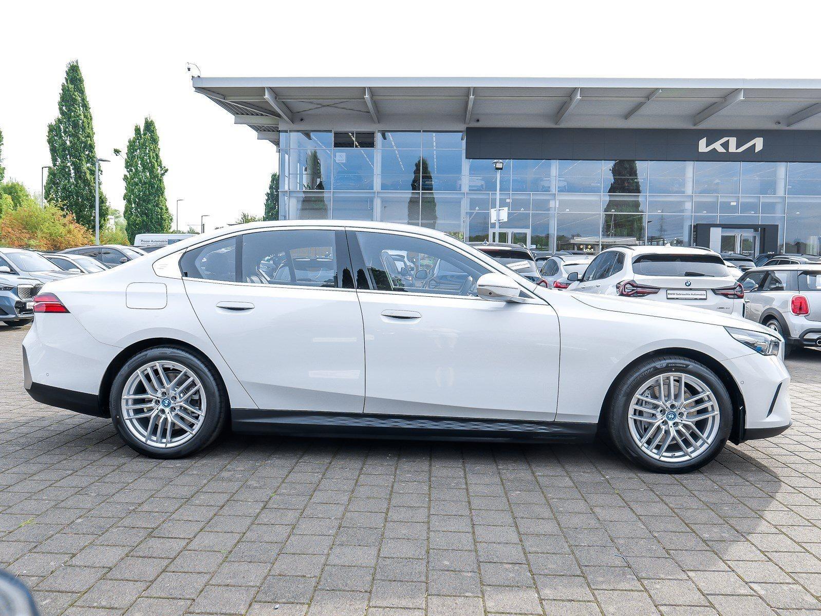 BMW i5 – Bild 8