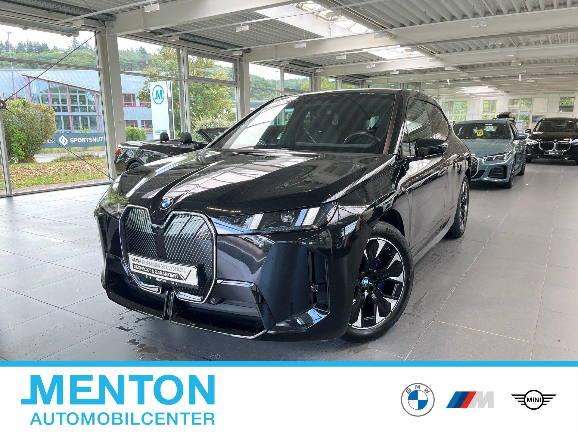 BMW iX