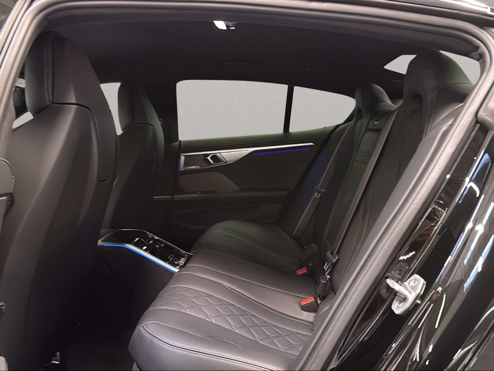 BMW M8 Gran Coupé – Bild 22