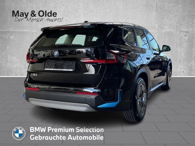 BMW iX1 – Bild 3