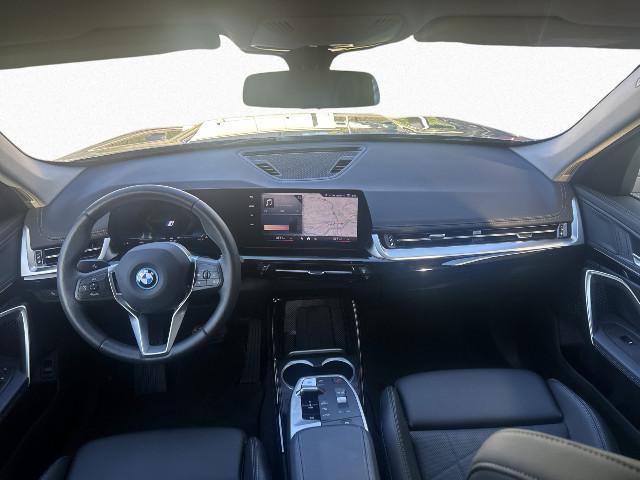 BMW iX1 – Bild 7