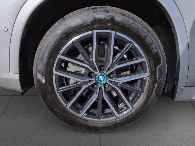 BMW iX1 – Bild 9