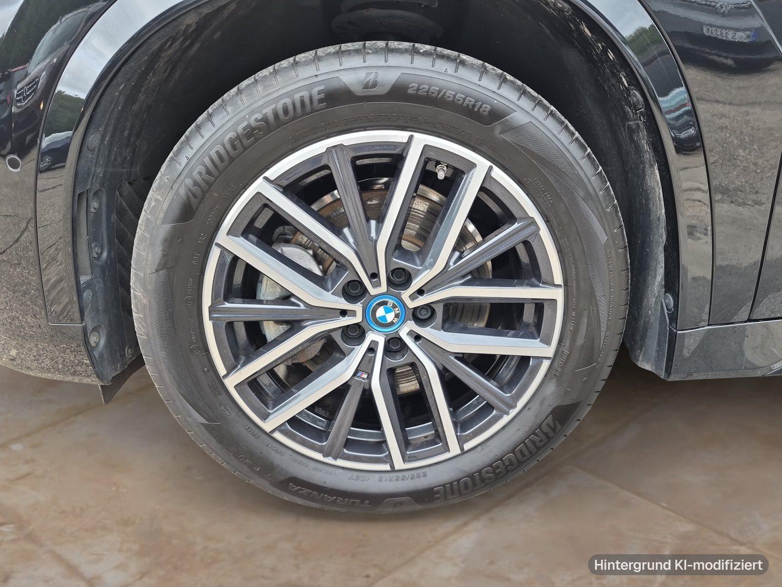 BMW iX1 – Bild 12
