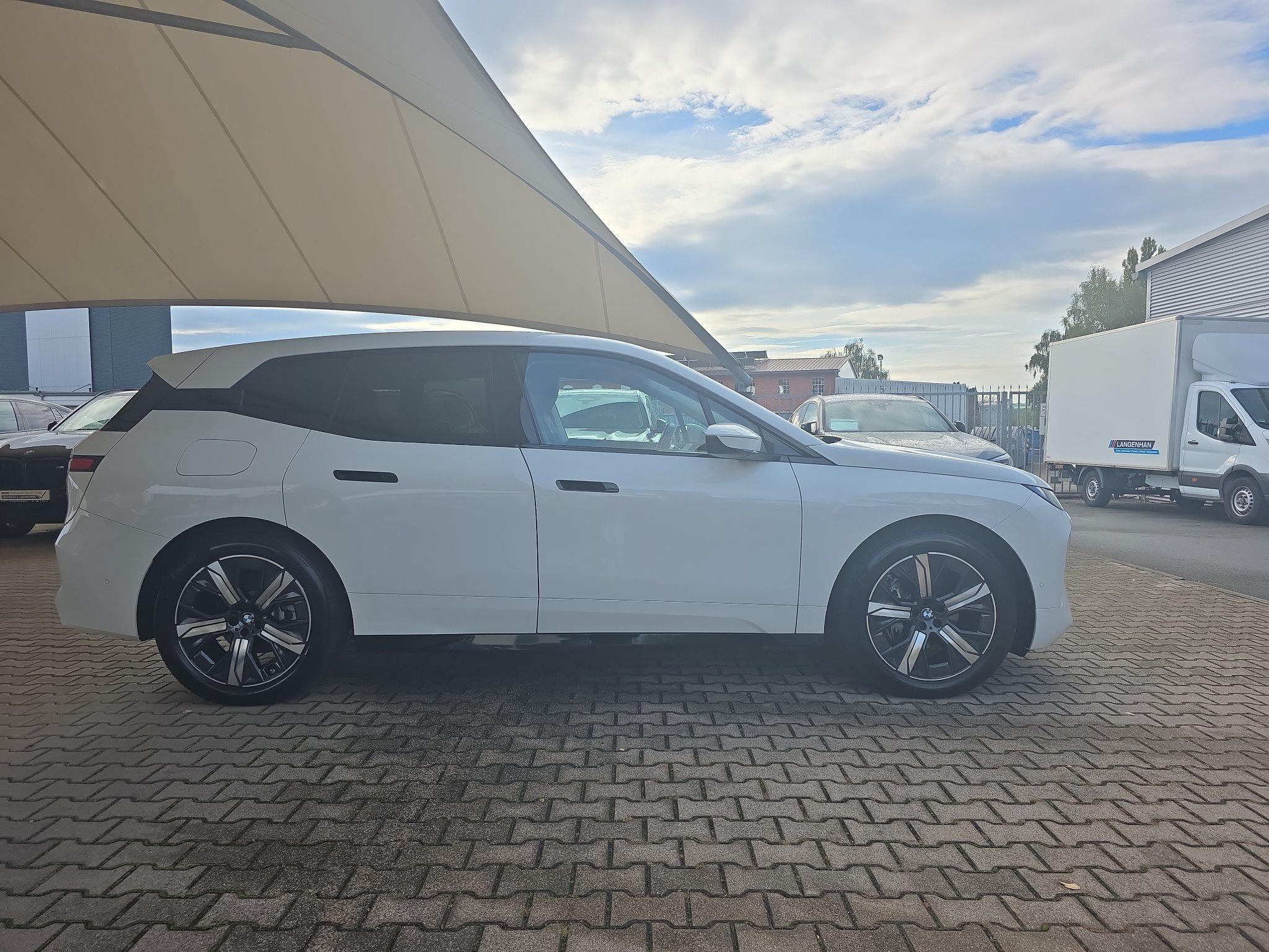 BMW iX – Bild 6