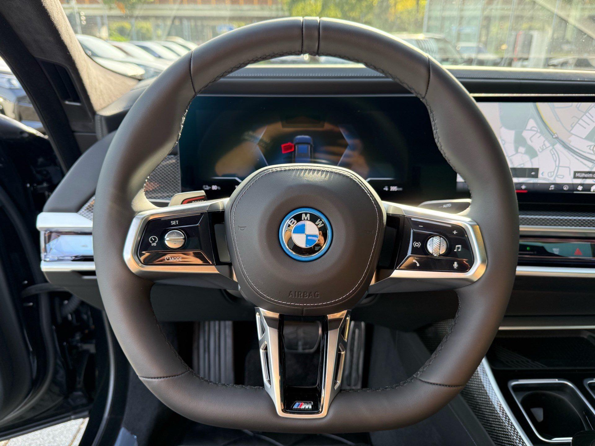 BMW i7 – Bild 14