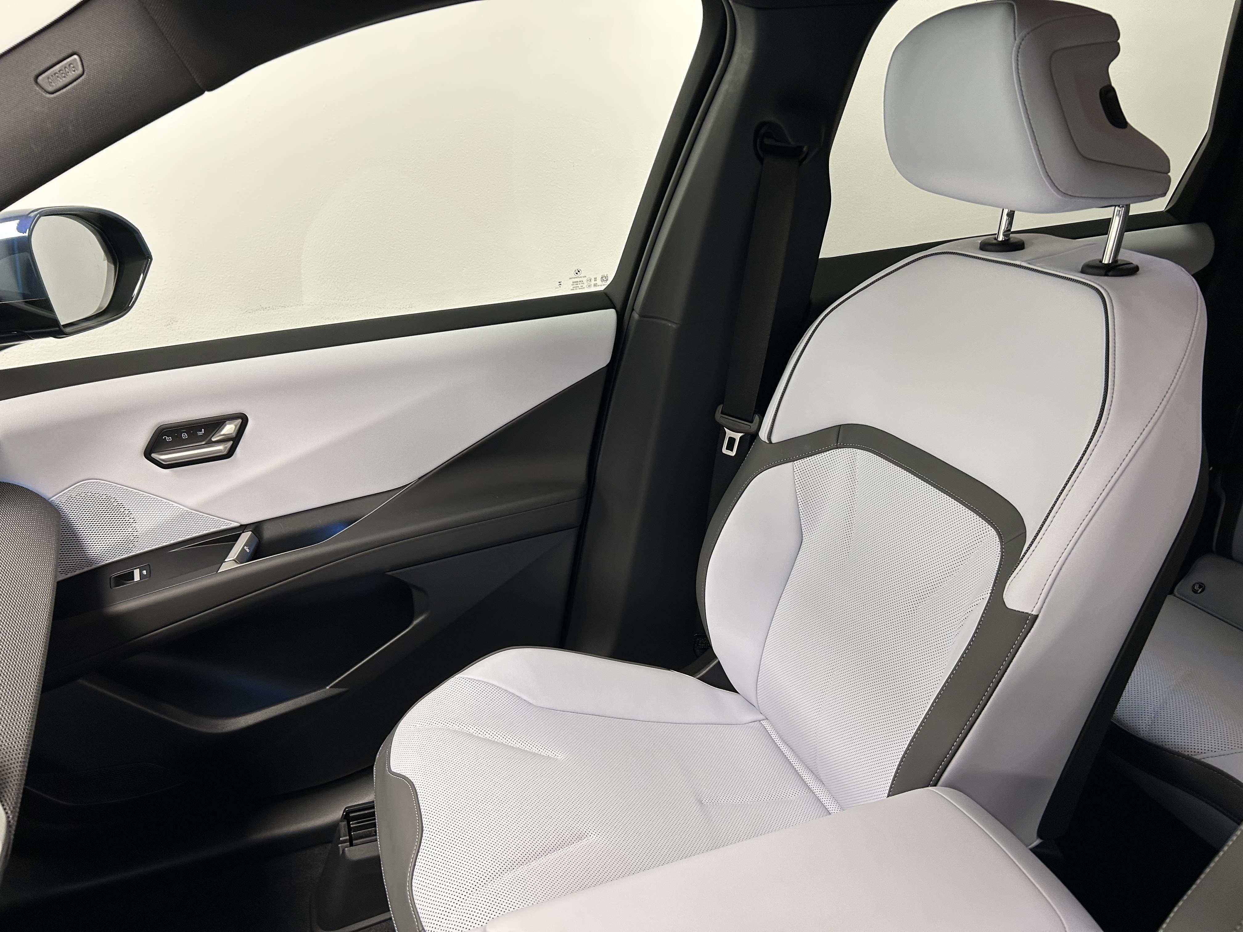 BMW iX3 – Bild 9