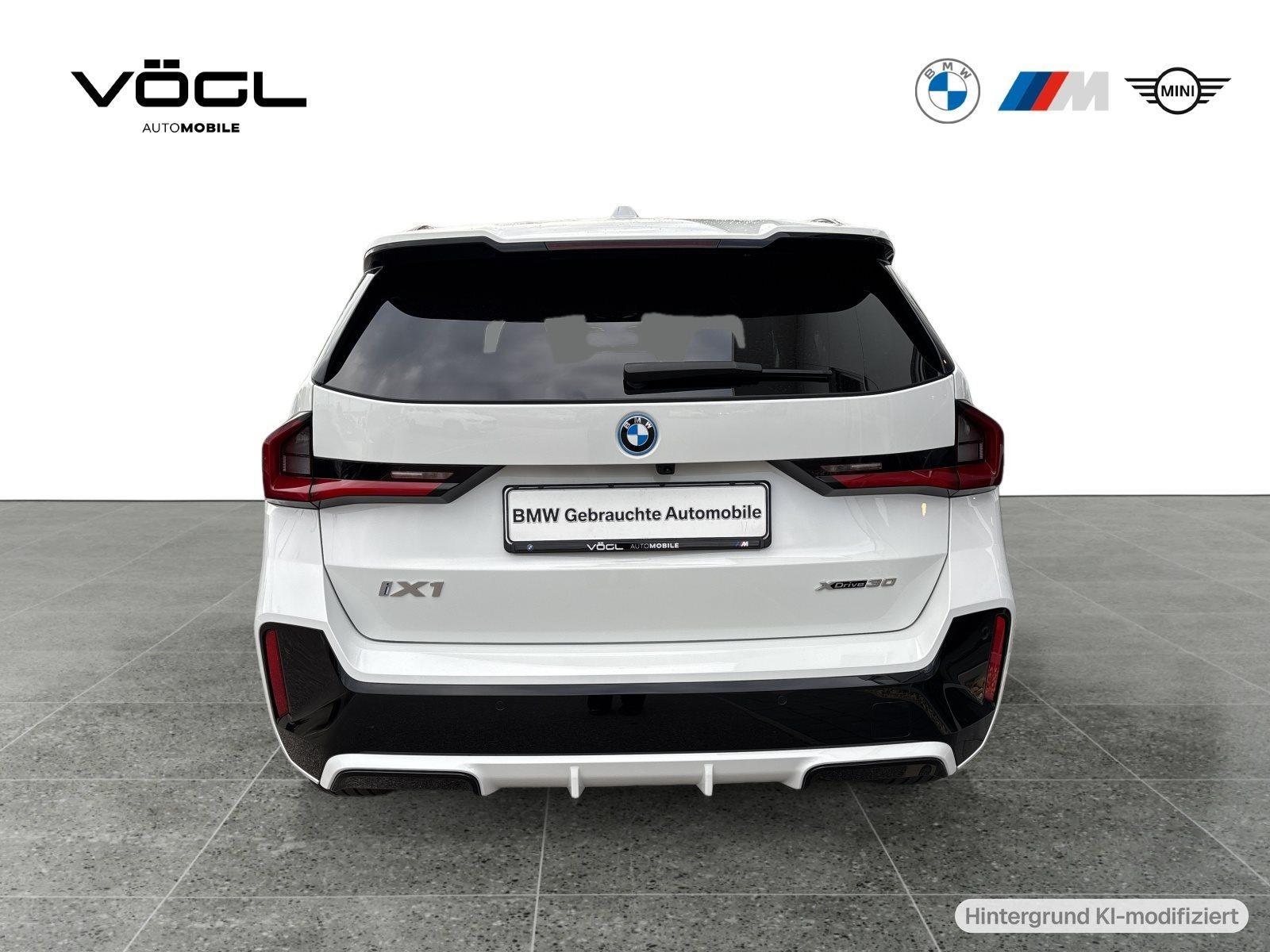 BMW iX1 – Bild 3