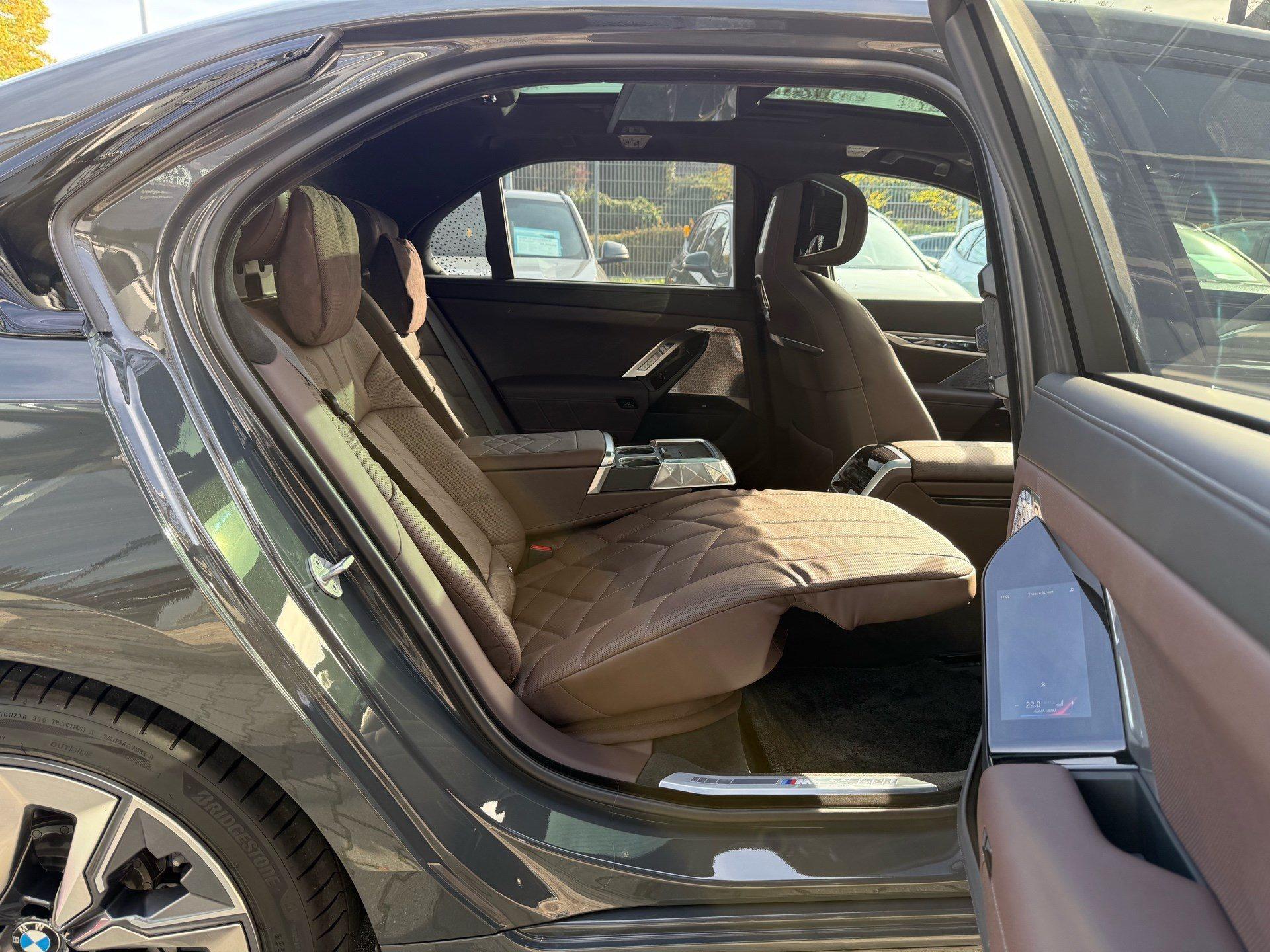 BMW i7 – Bild 8