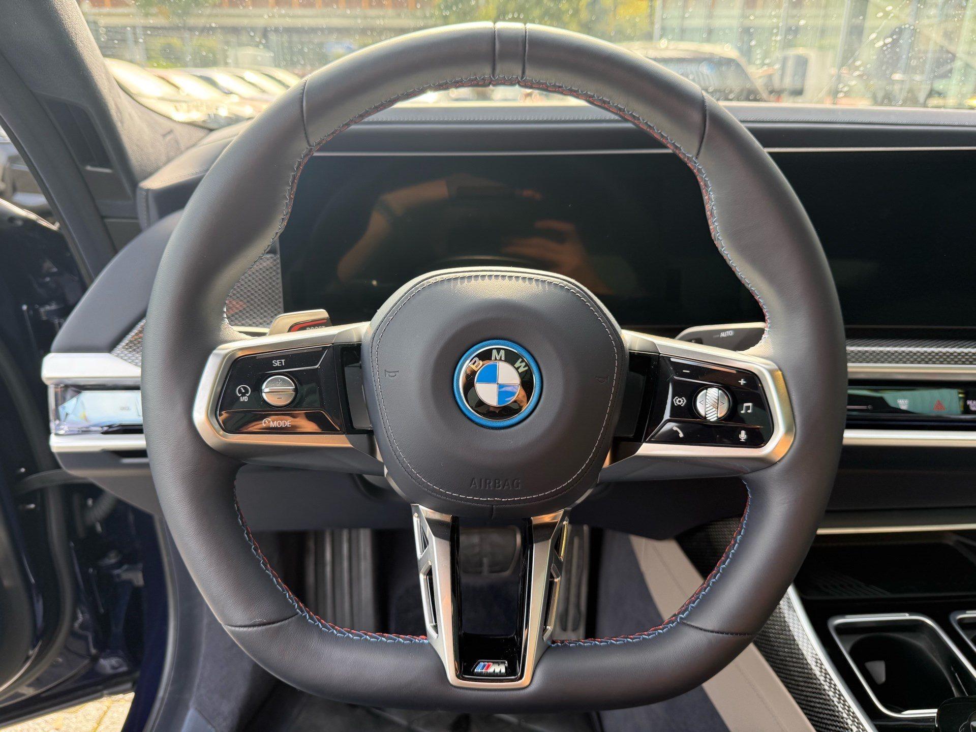 BMW i7 – Bild 25