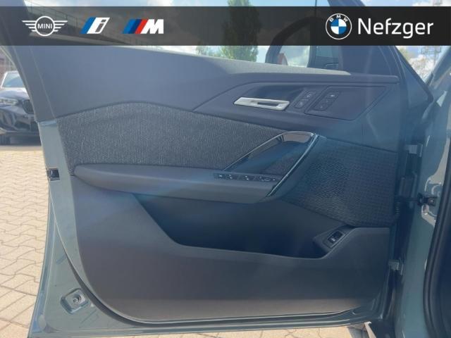 BMW iX2 – Bild 14
