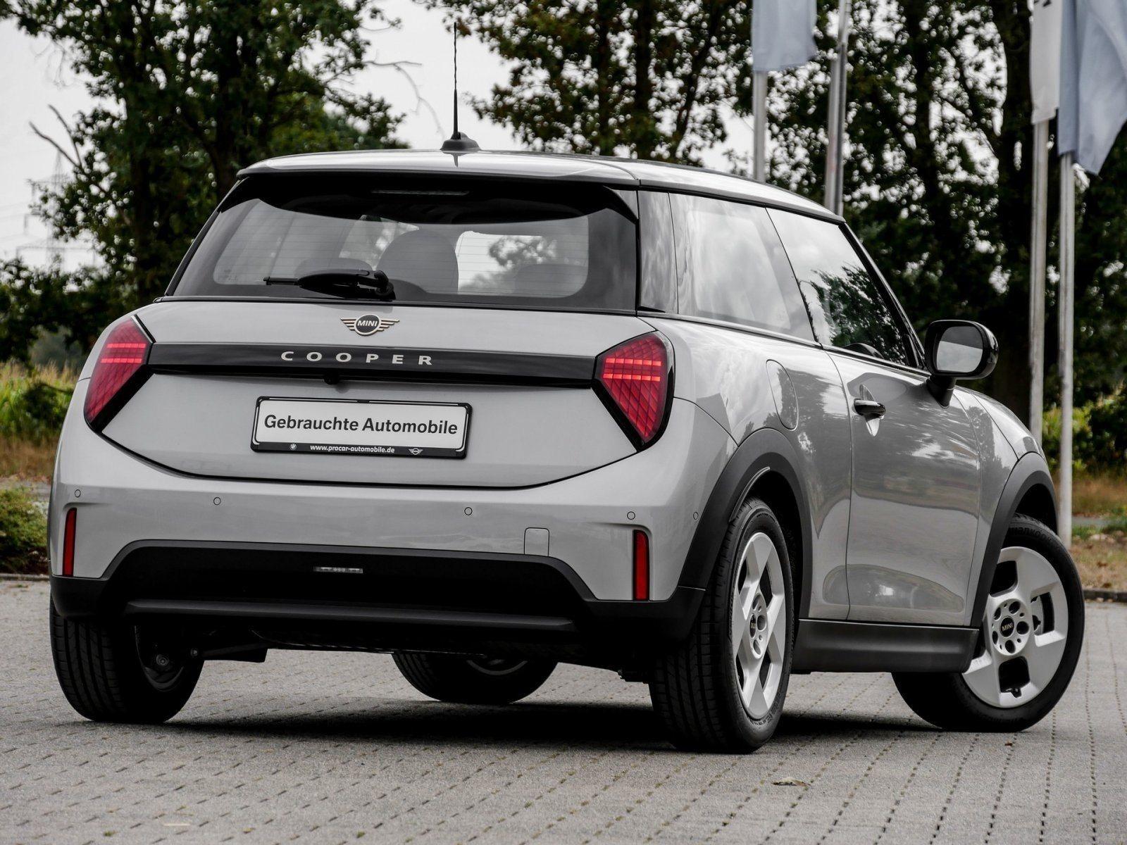 MINI Cooper 3-Türer – Bild 2