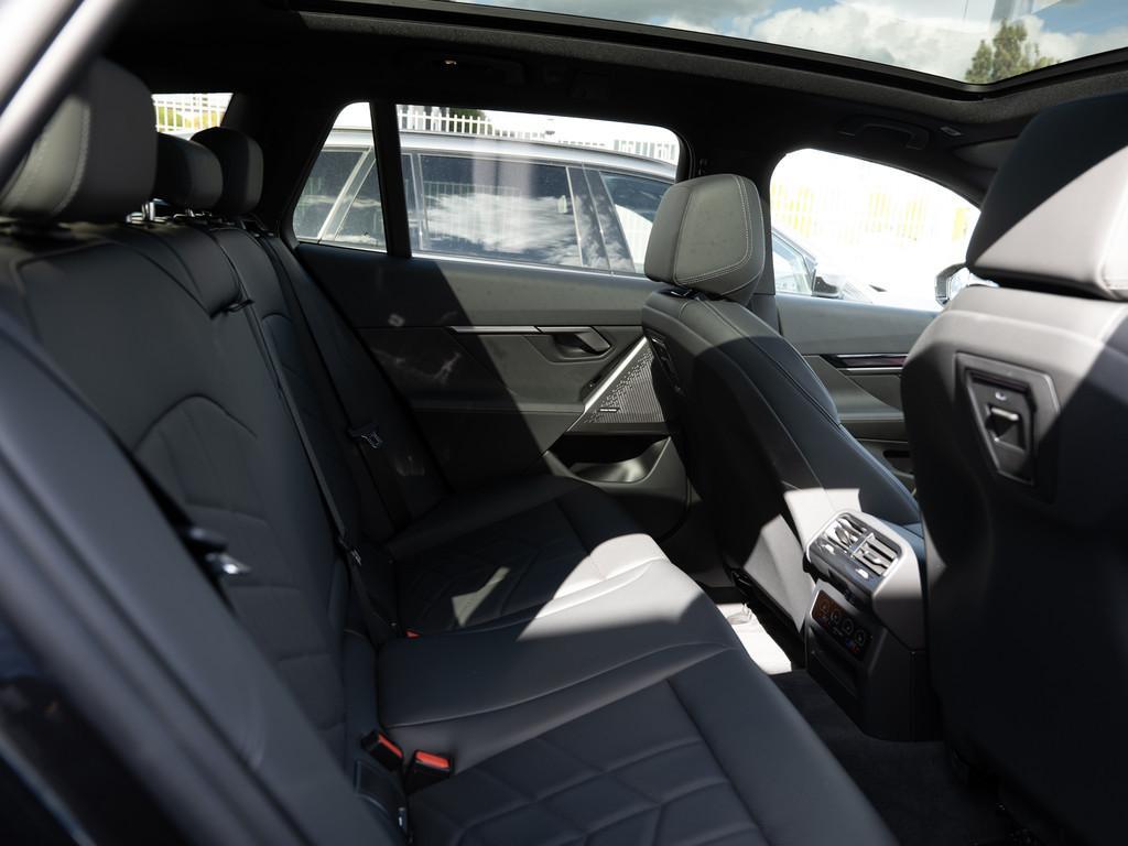BMW 5er Touring – Bild 2