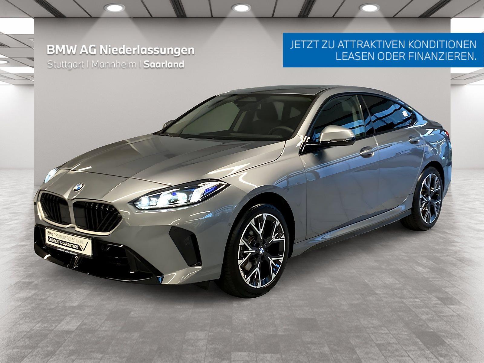 BMW 220 2025