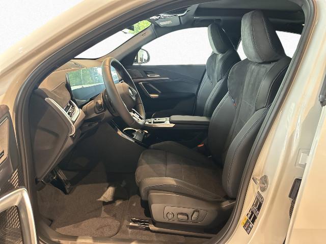 BMW iX2 – Bild 6