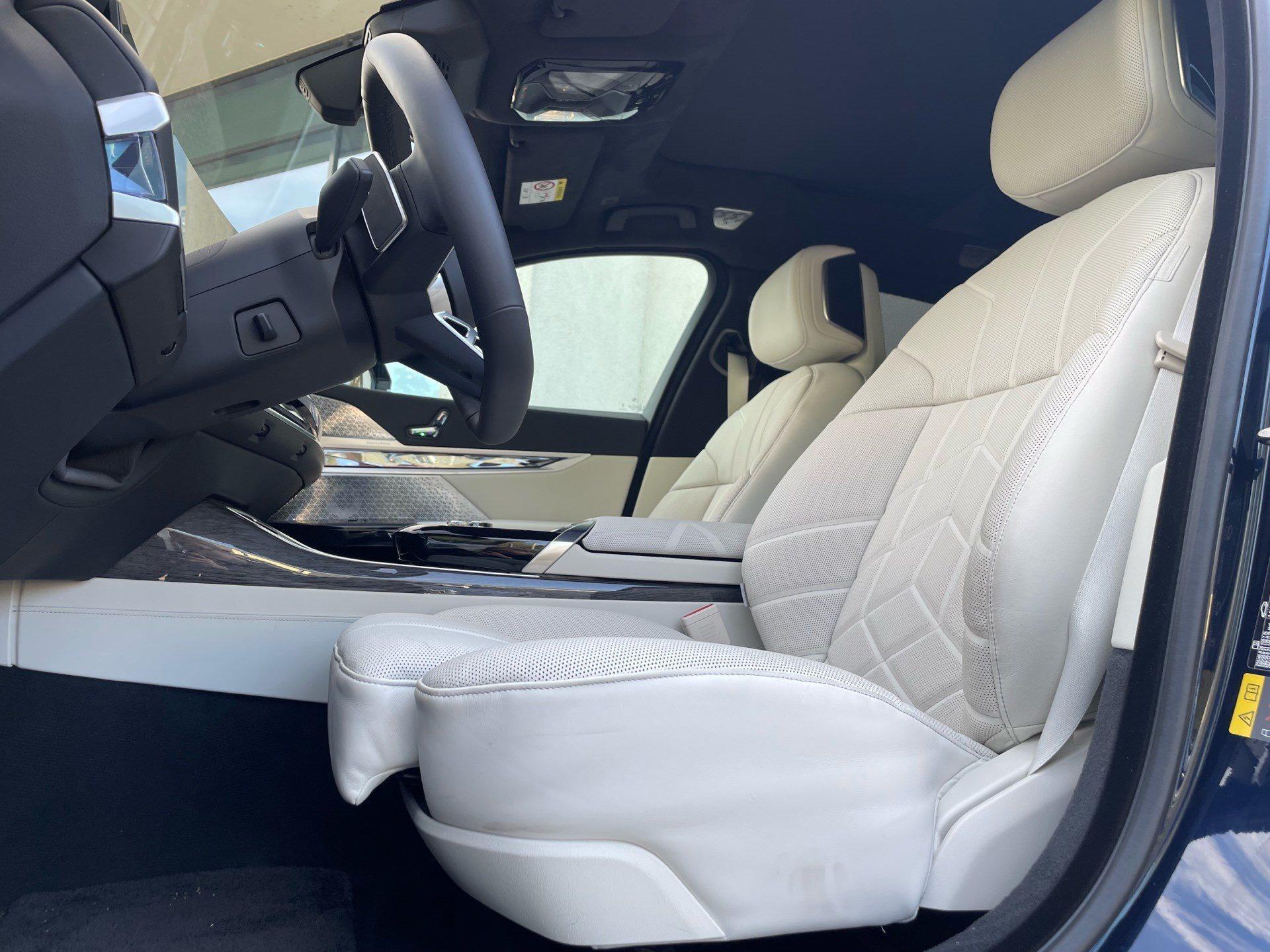 BMW i7 – Bild 33