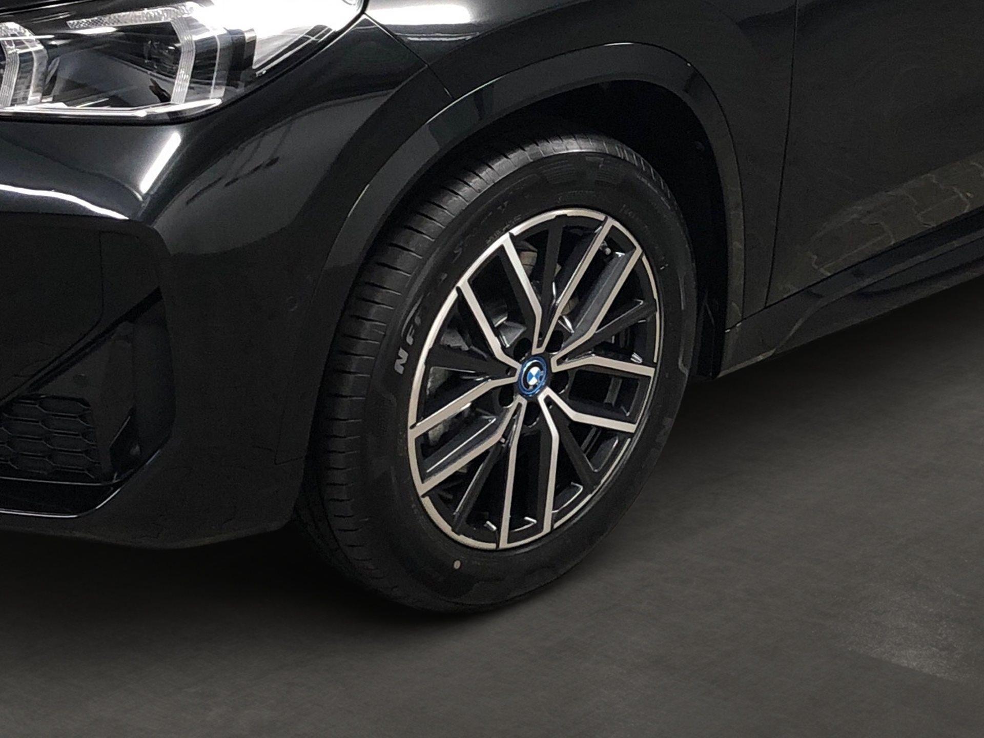 BMW iX1 – Bild 6