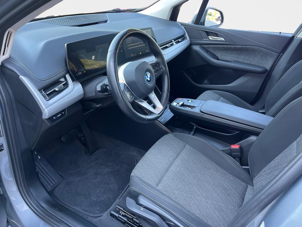 BMW 225