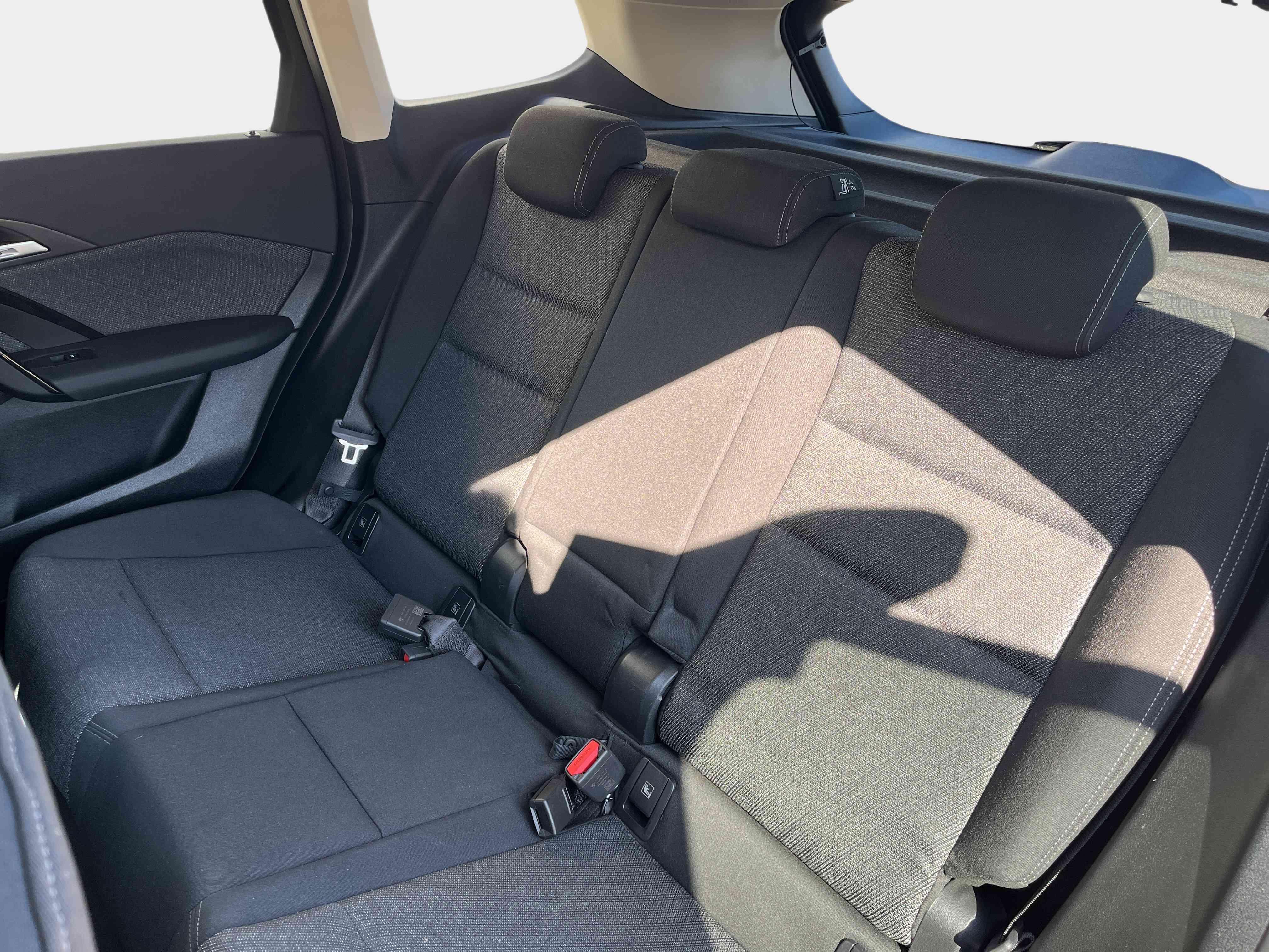 BMW iX1 – Bild 12