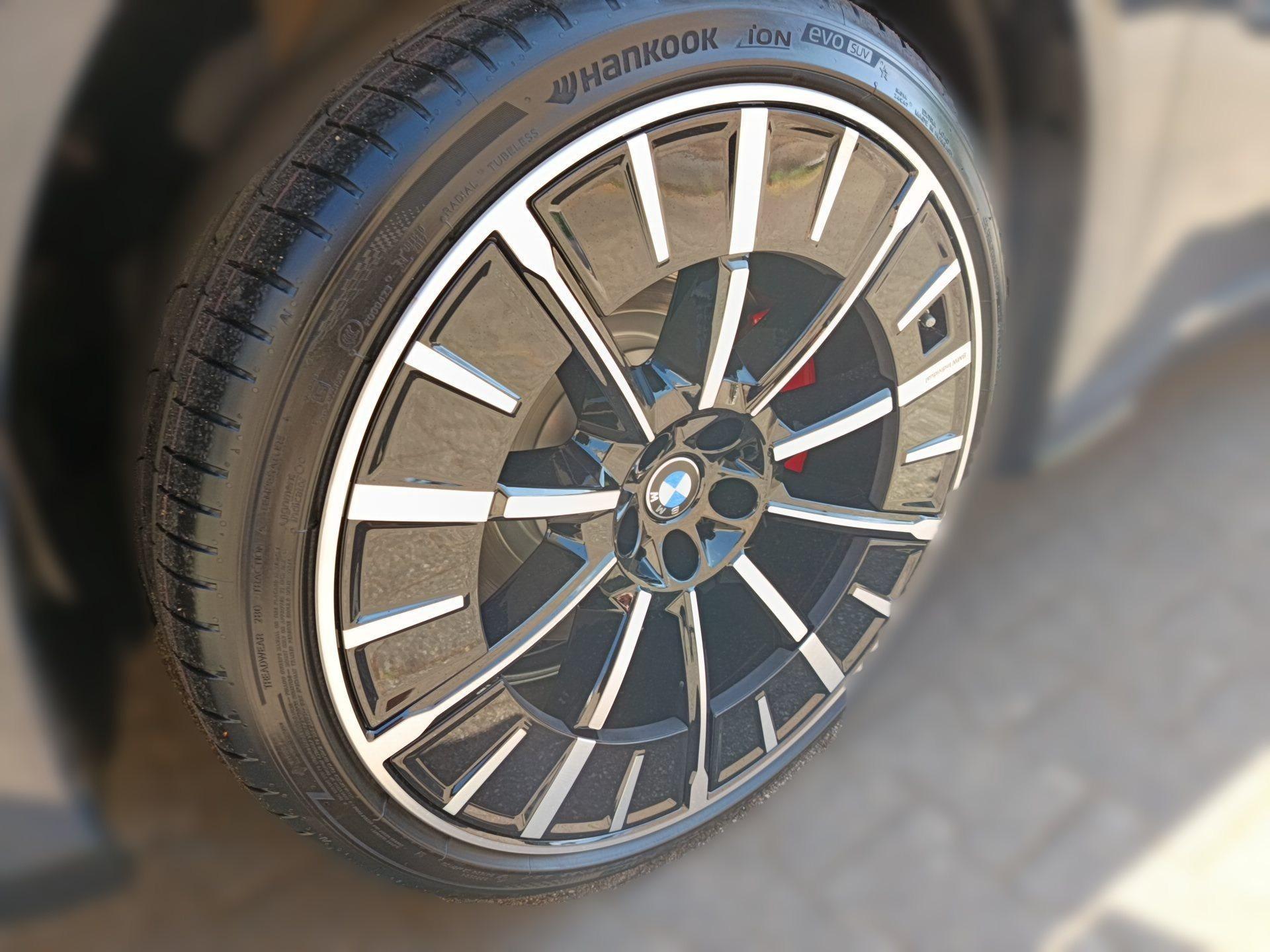 BMW iX3 – Bild 10