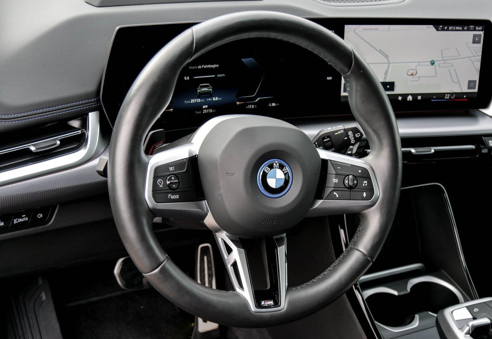 BMW iX1 – Bild 21