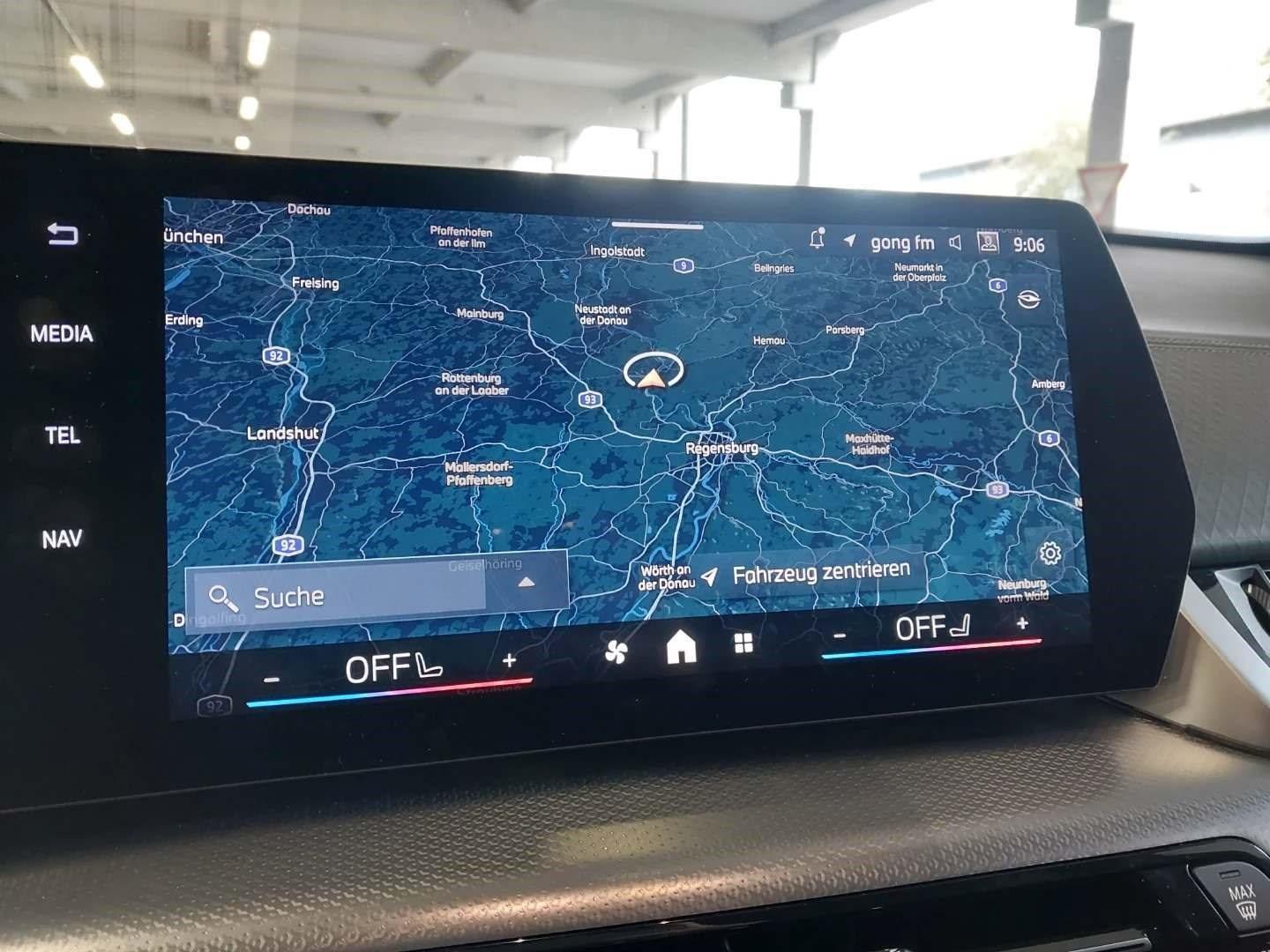BMW iX2 – Bild 12