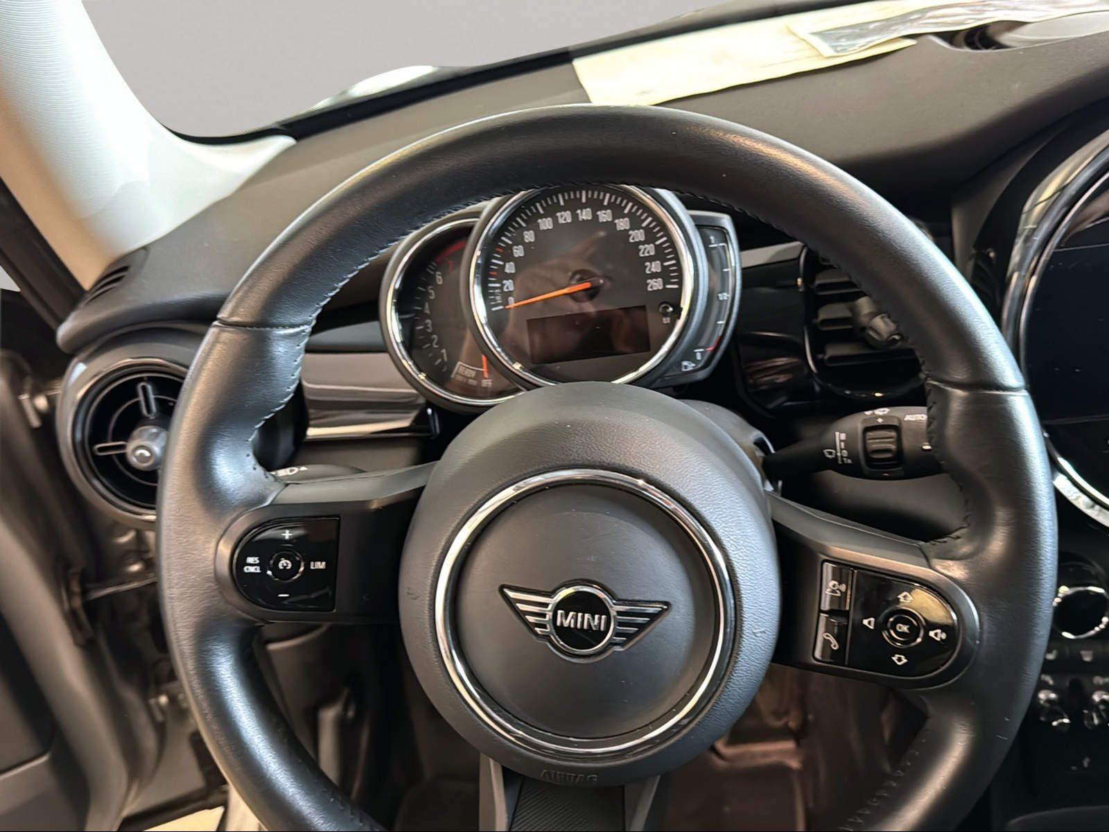 MINI Cooper 3-Türer – Bild 10