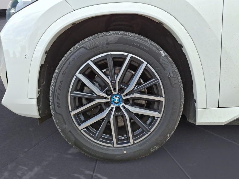 BMW iX1 – Bild 11