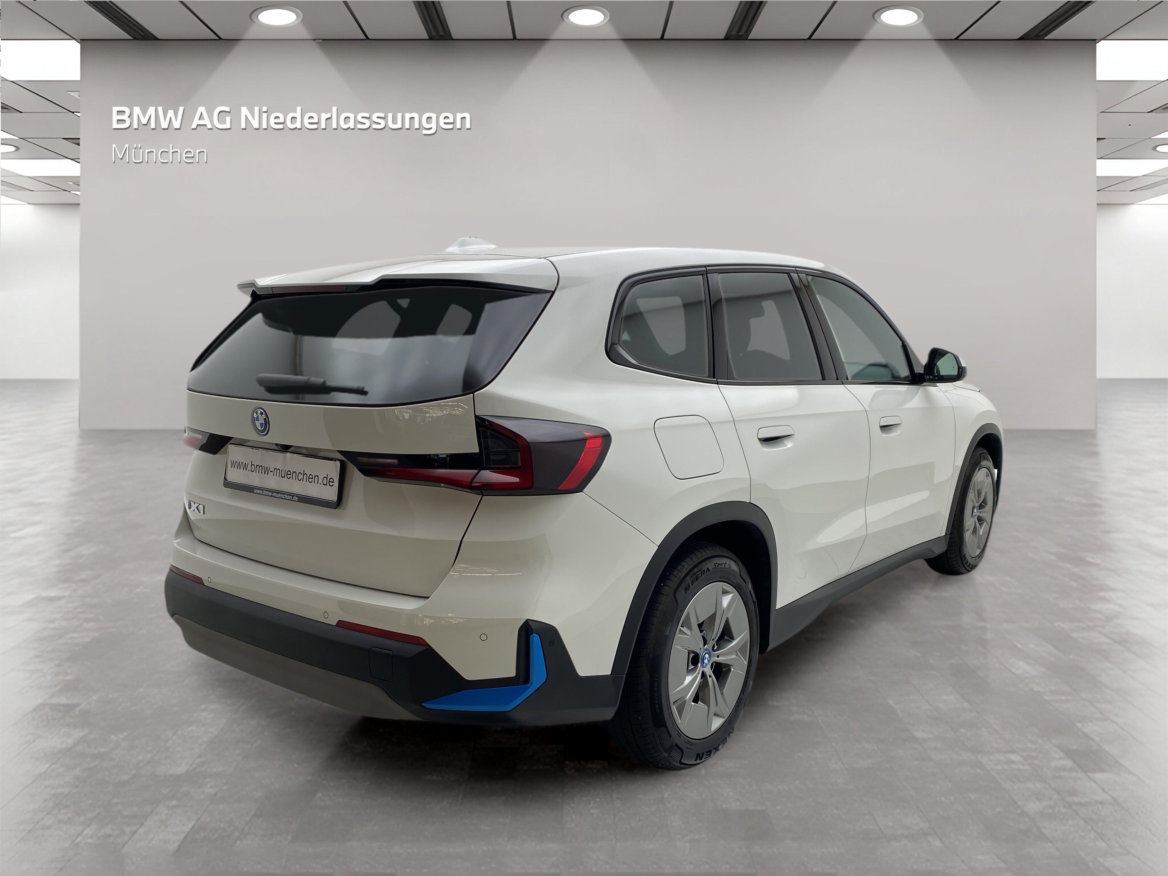 BMW iX1 – Bild 4