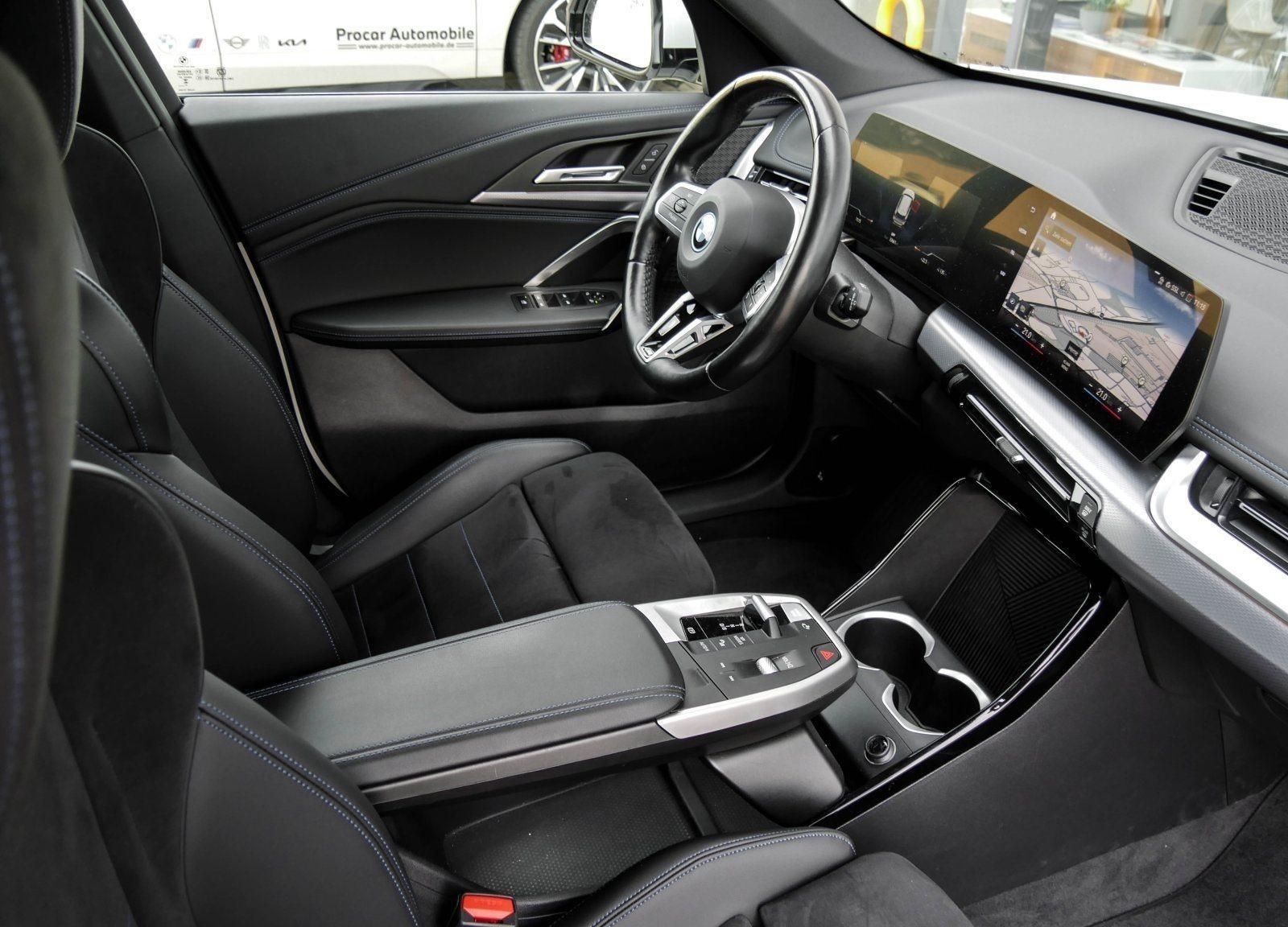 BMW iX1 – Bild 3