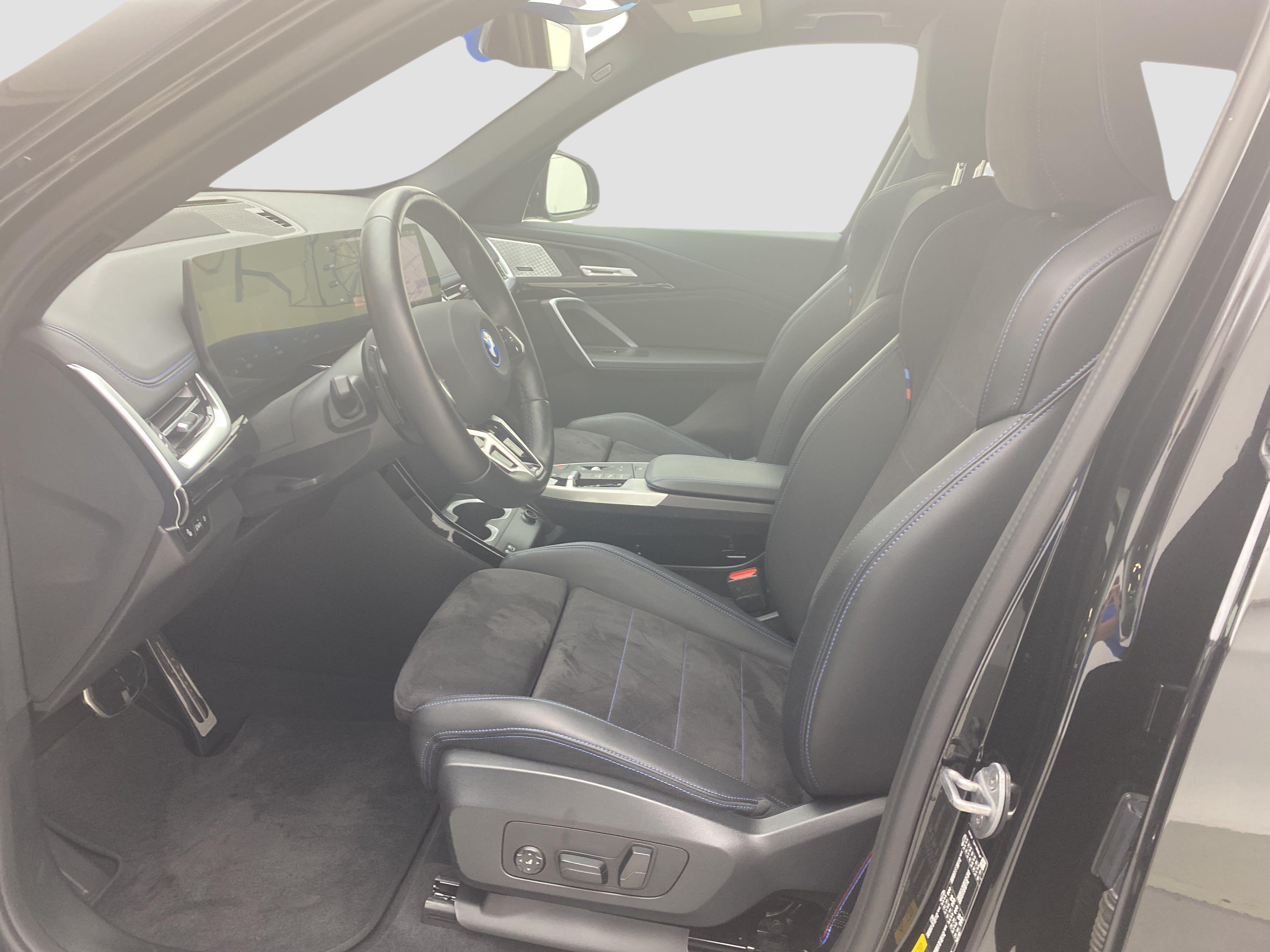 BMW iX1 – Bild 10