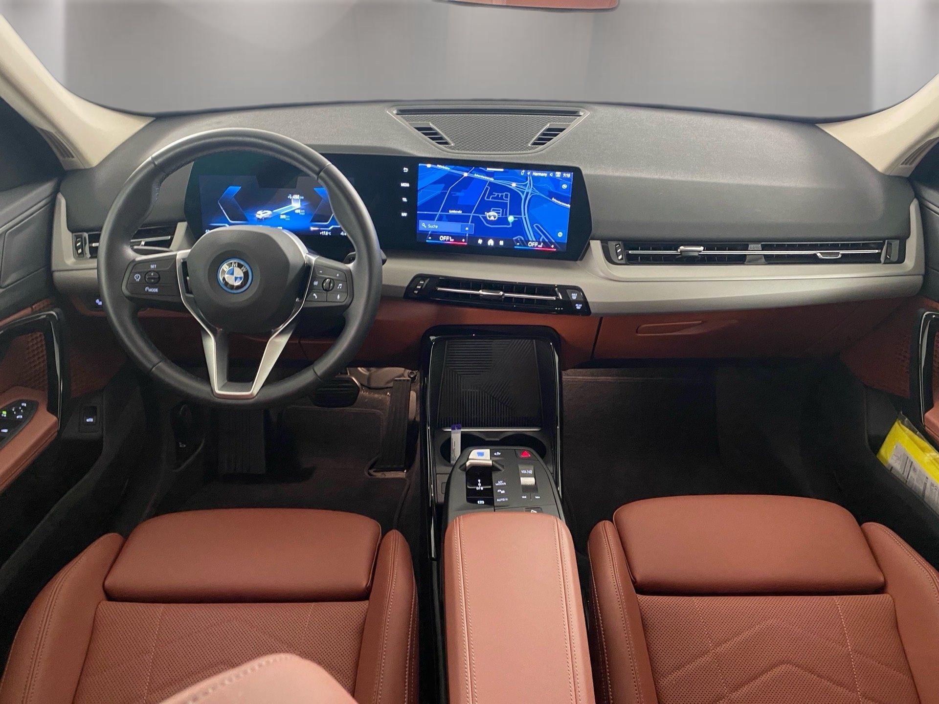 BMW iX1 – Bild 9