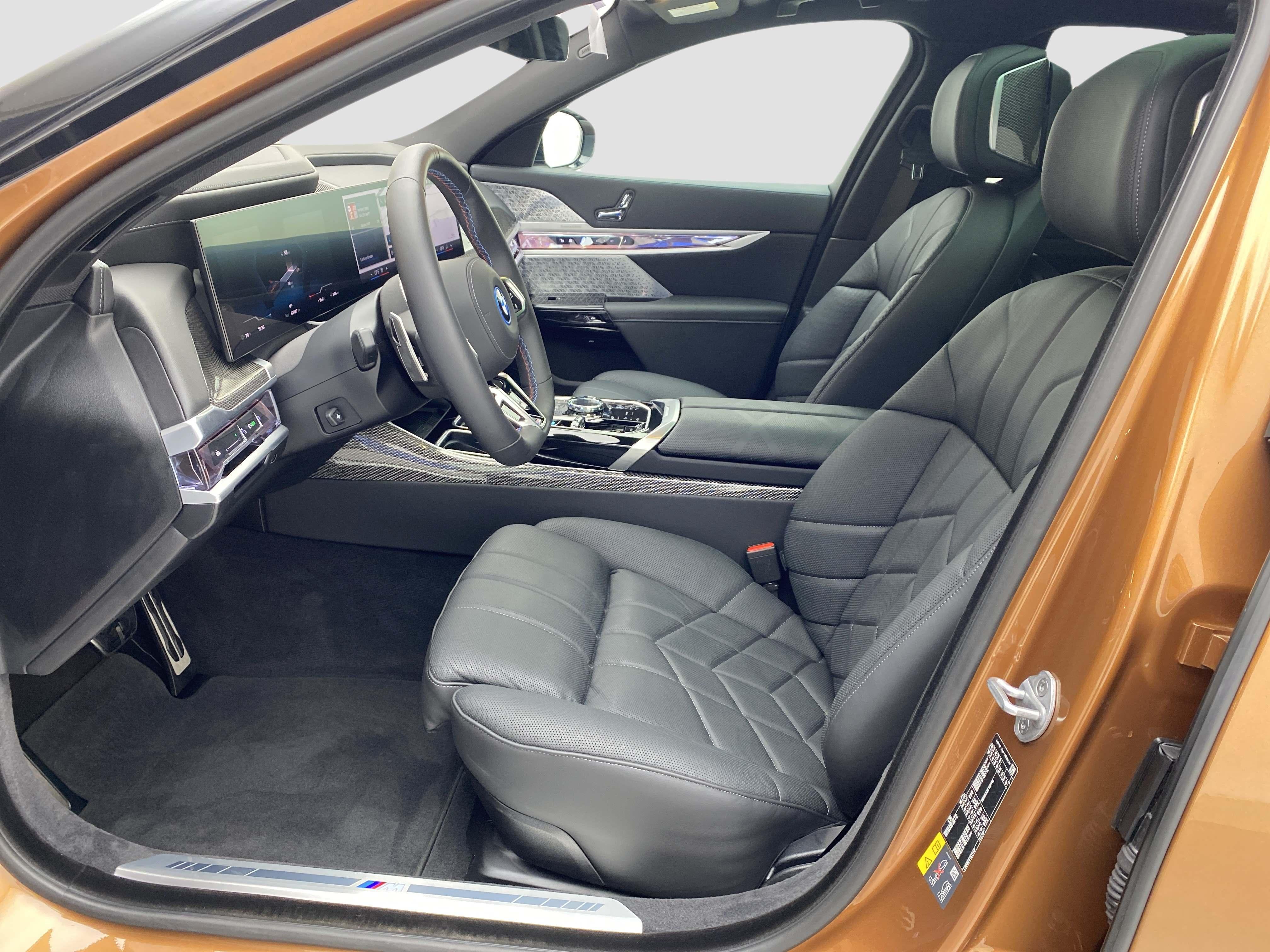BMW i7 – Bild 8