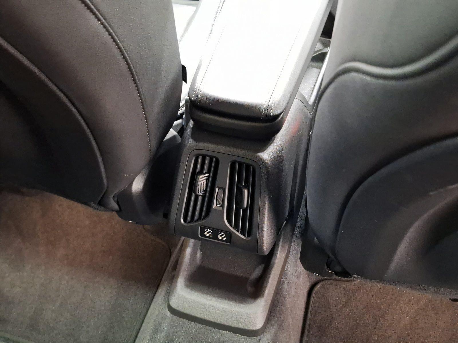 BMW X1 – Bild 16