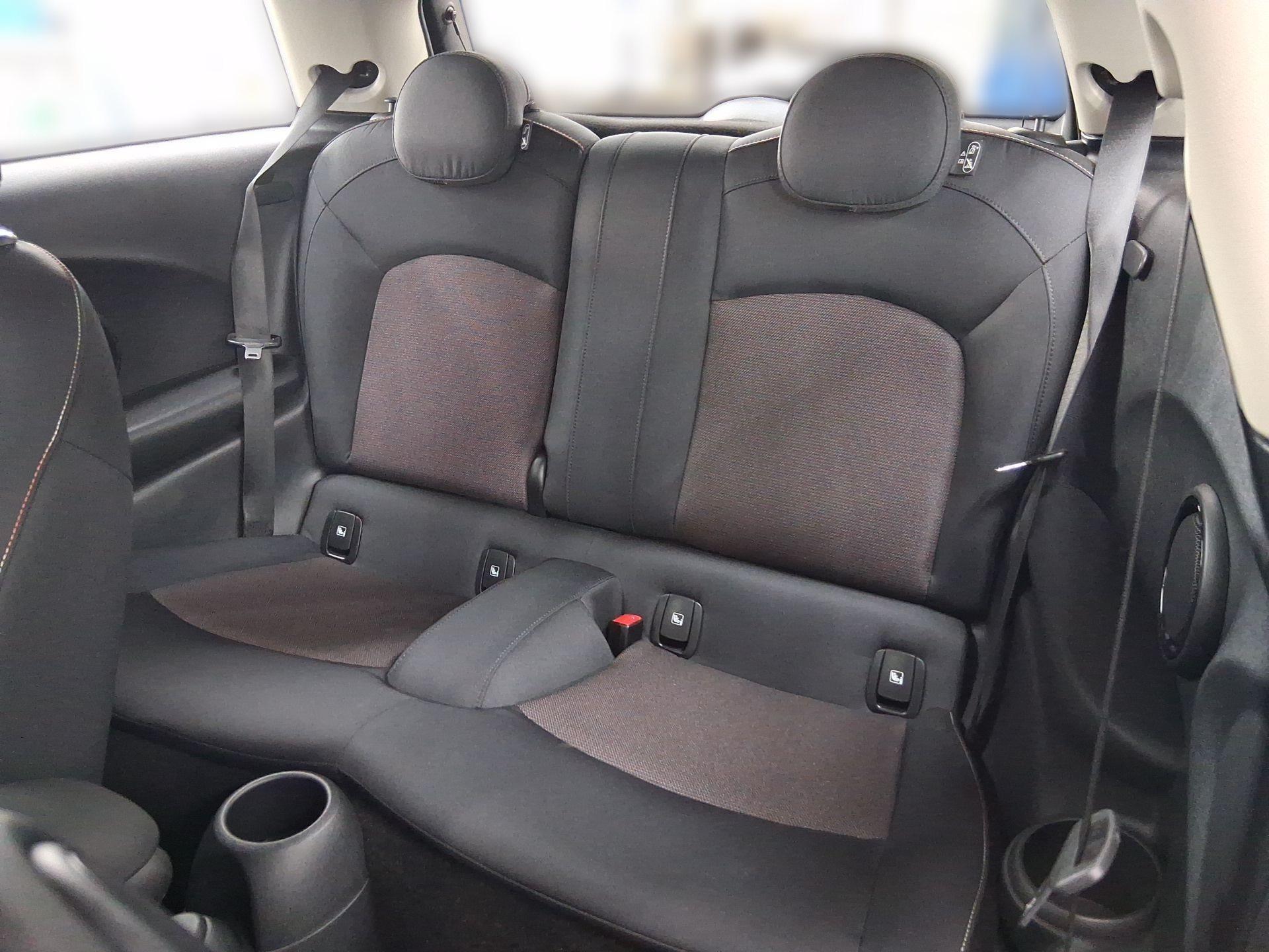 MINI Cooper 3-Türer – Bild 8