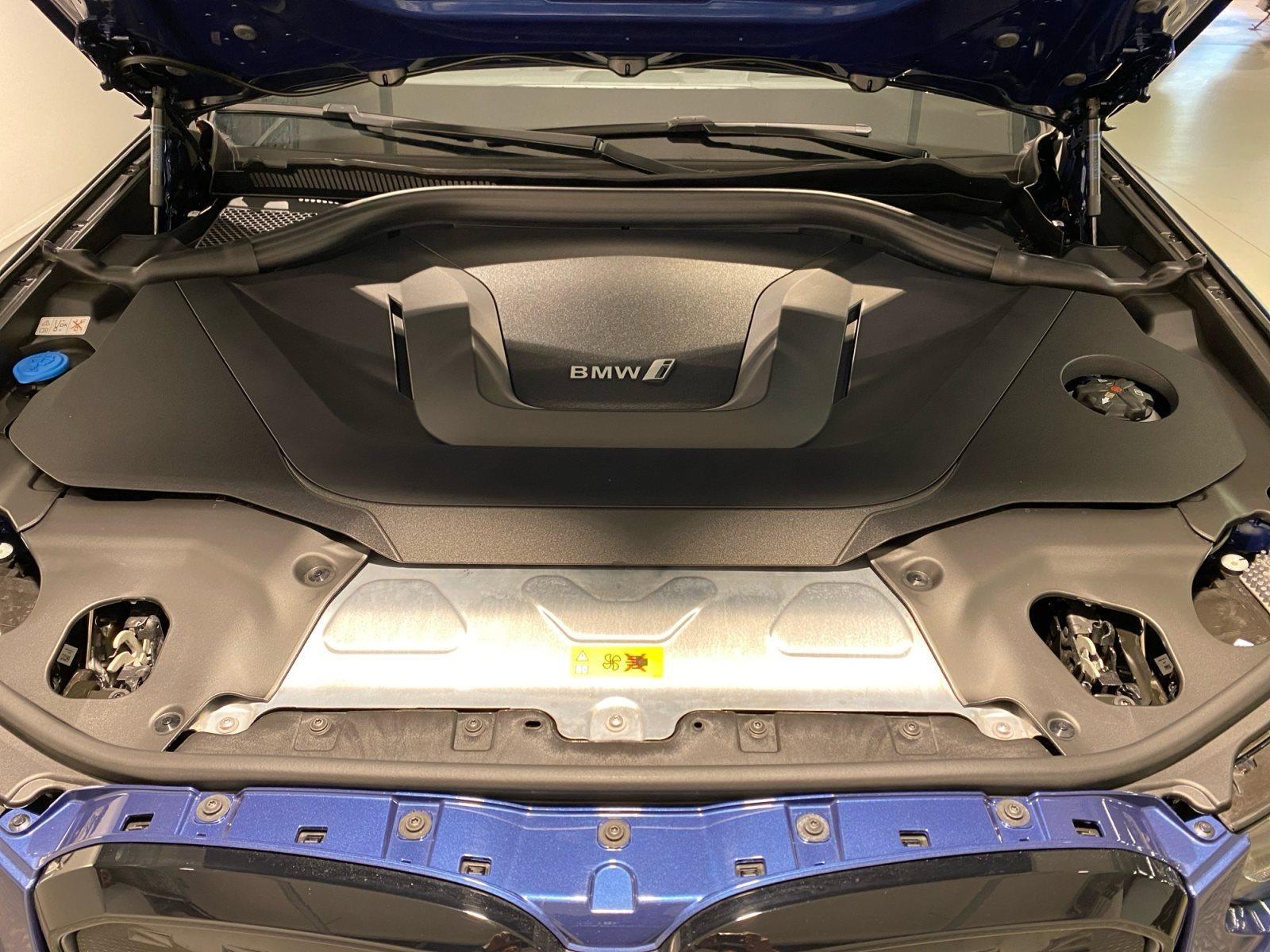BMW iX3 – Bild 7