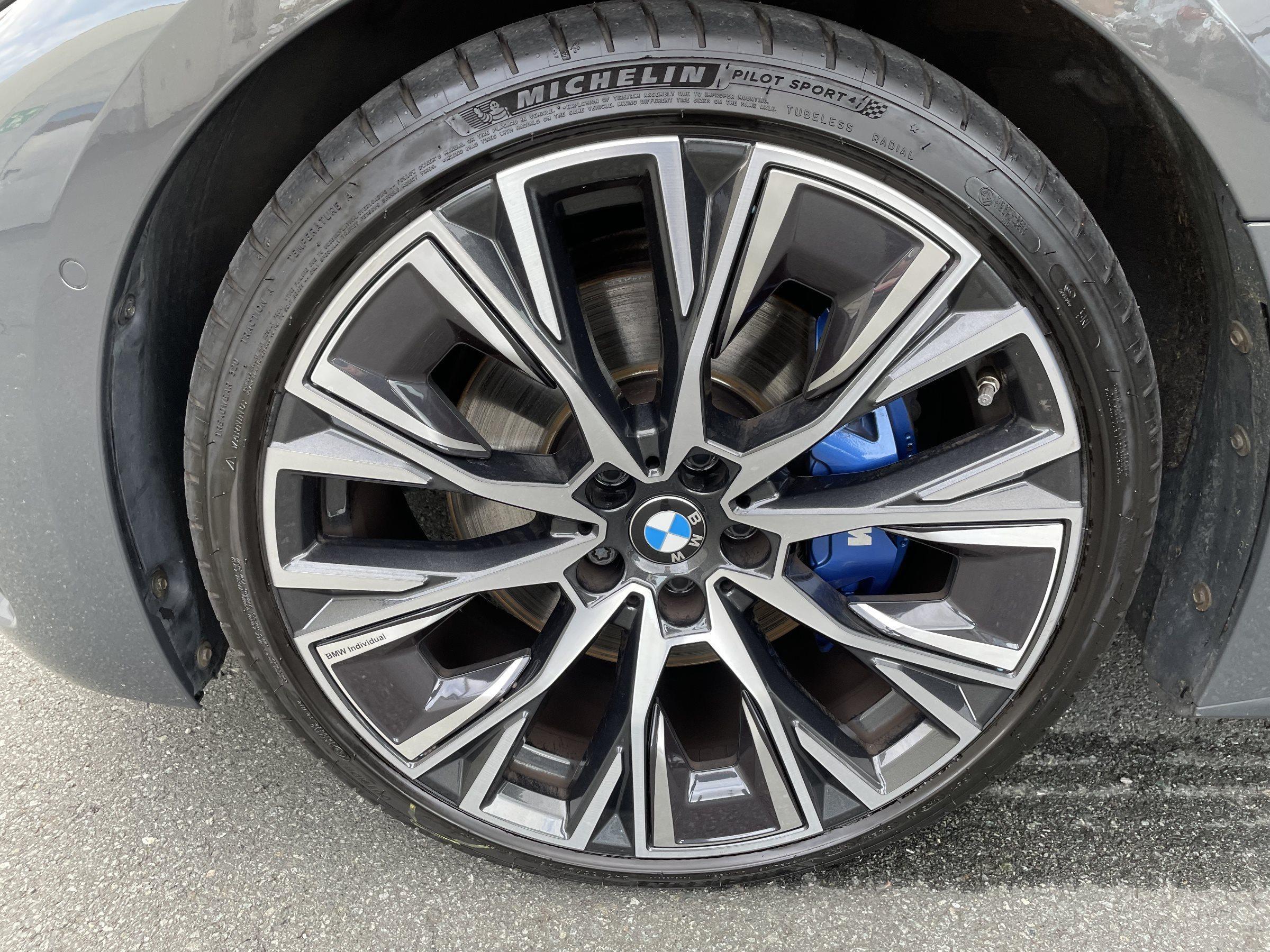 BMW 440