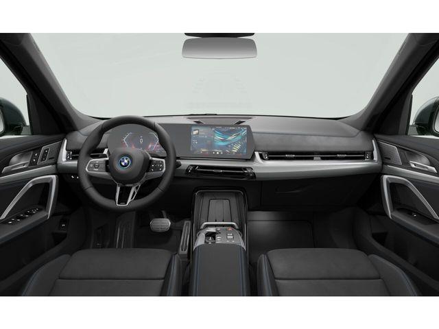 BMW iX1 – Bild 9