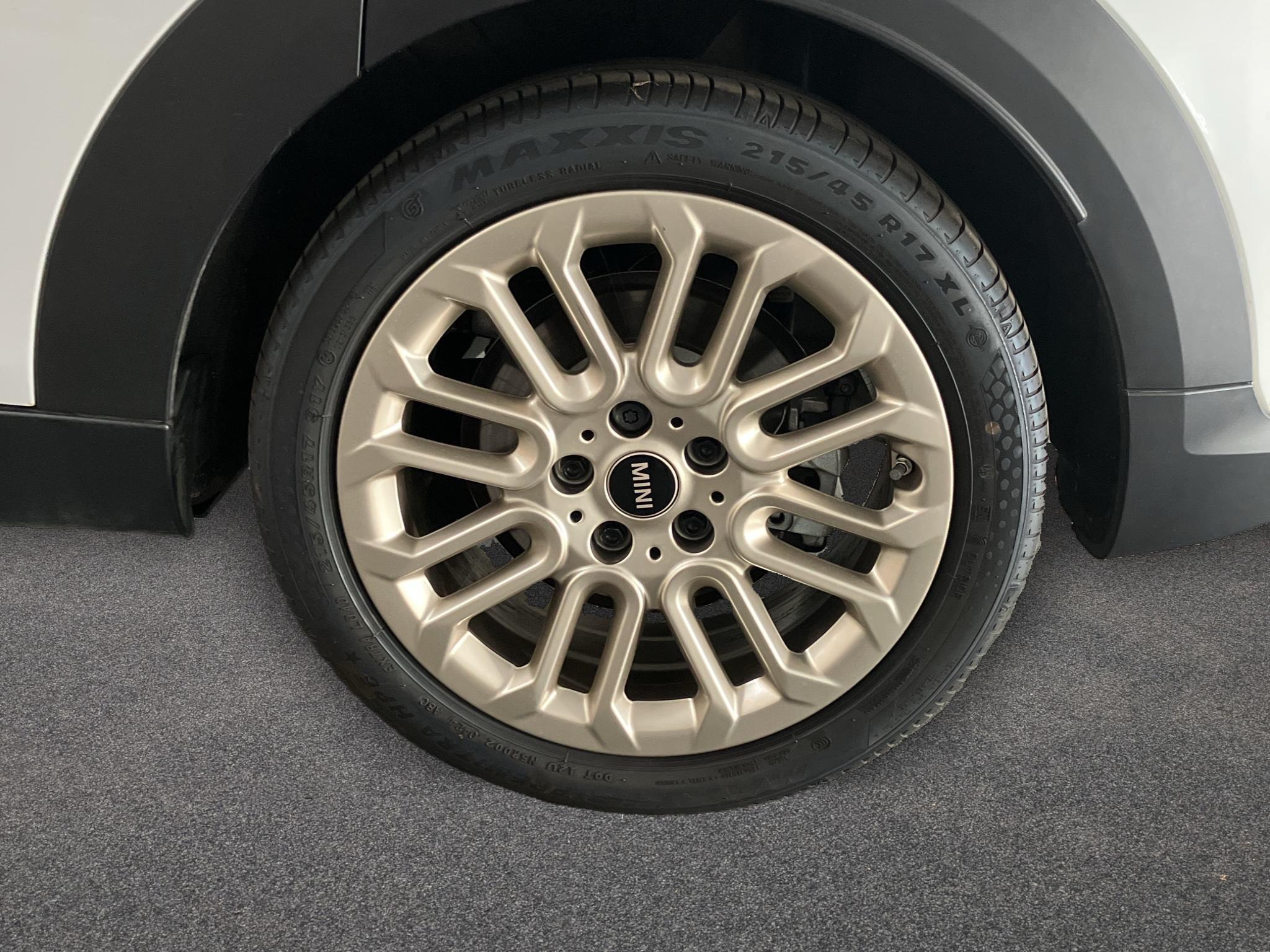 MINI Cooper S 5-Türer