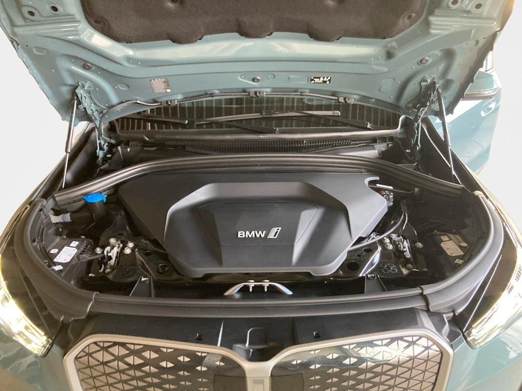 BMW iX1 – Bild 7