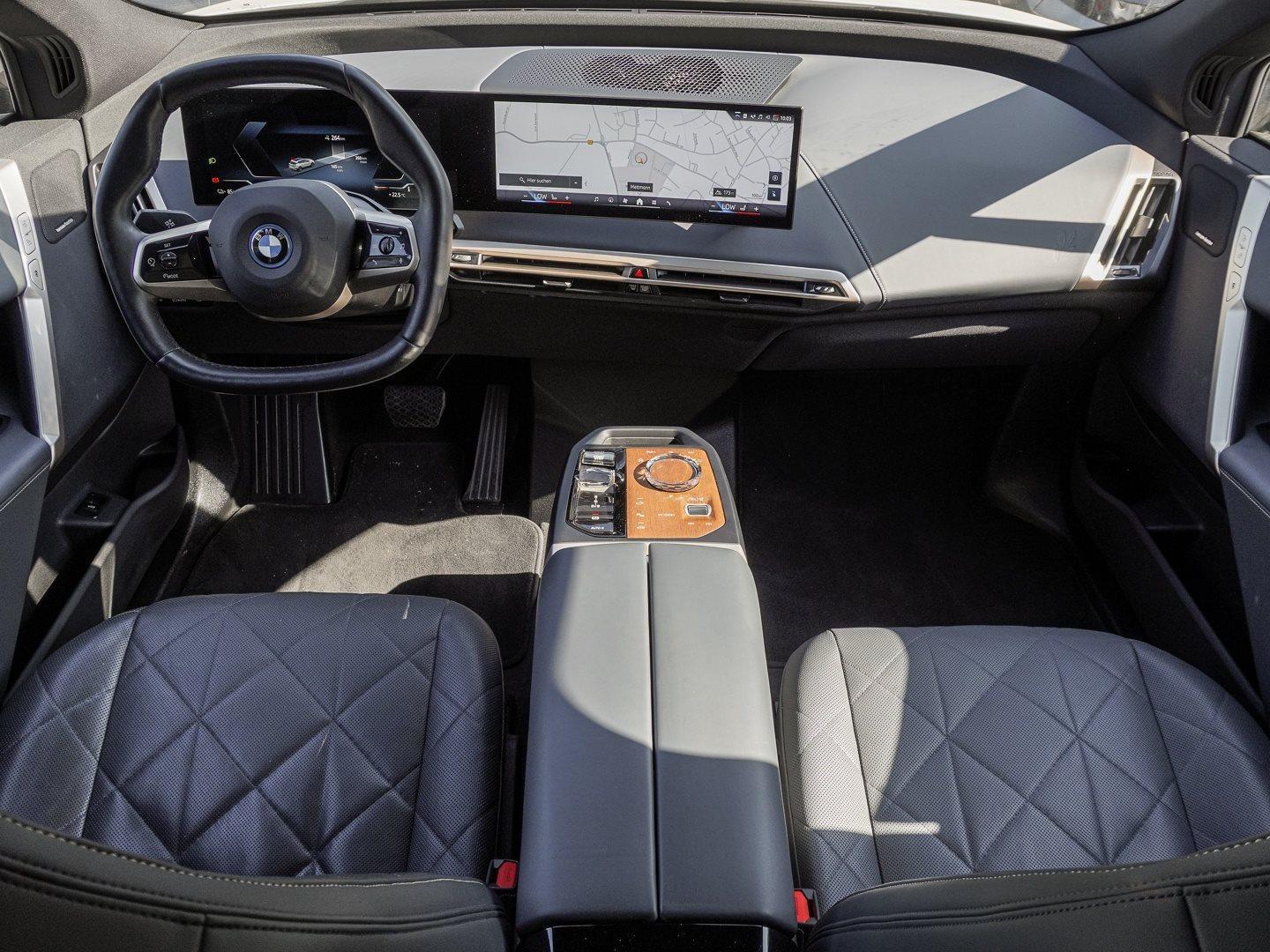 BMW iX – Bild 25