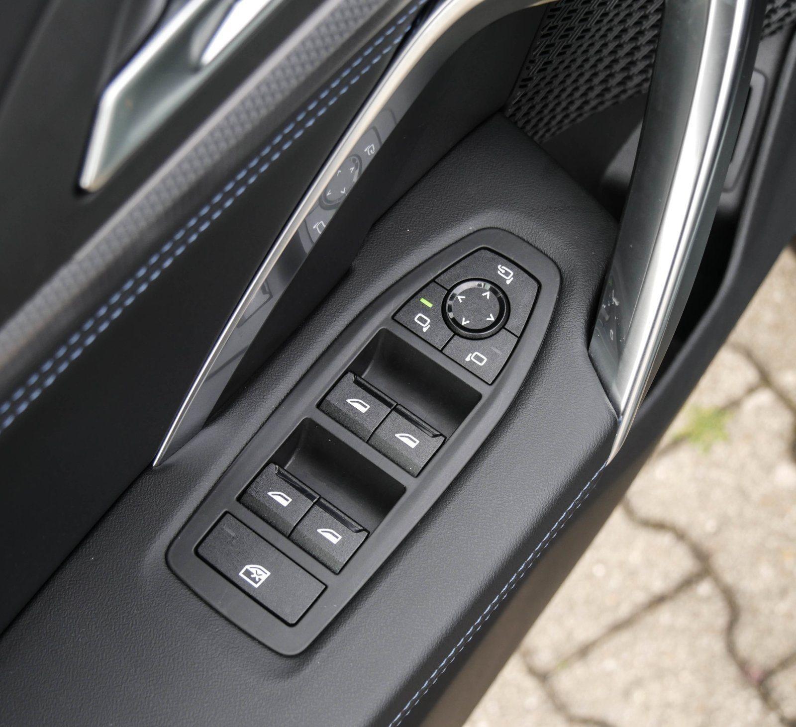 BMW iX1 – Bild 8