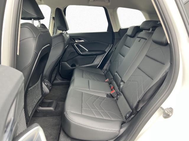 BMW iX1 – Bild 7