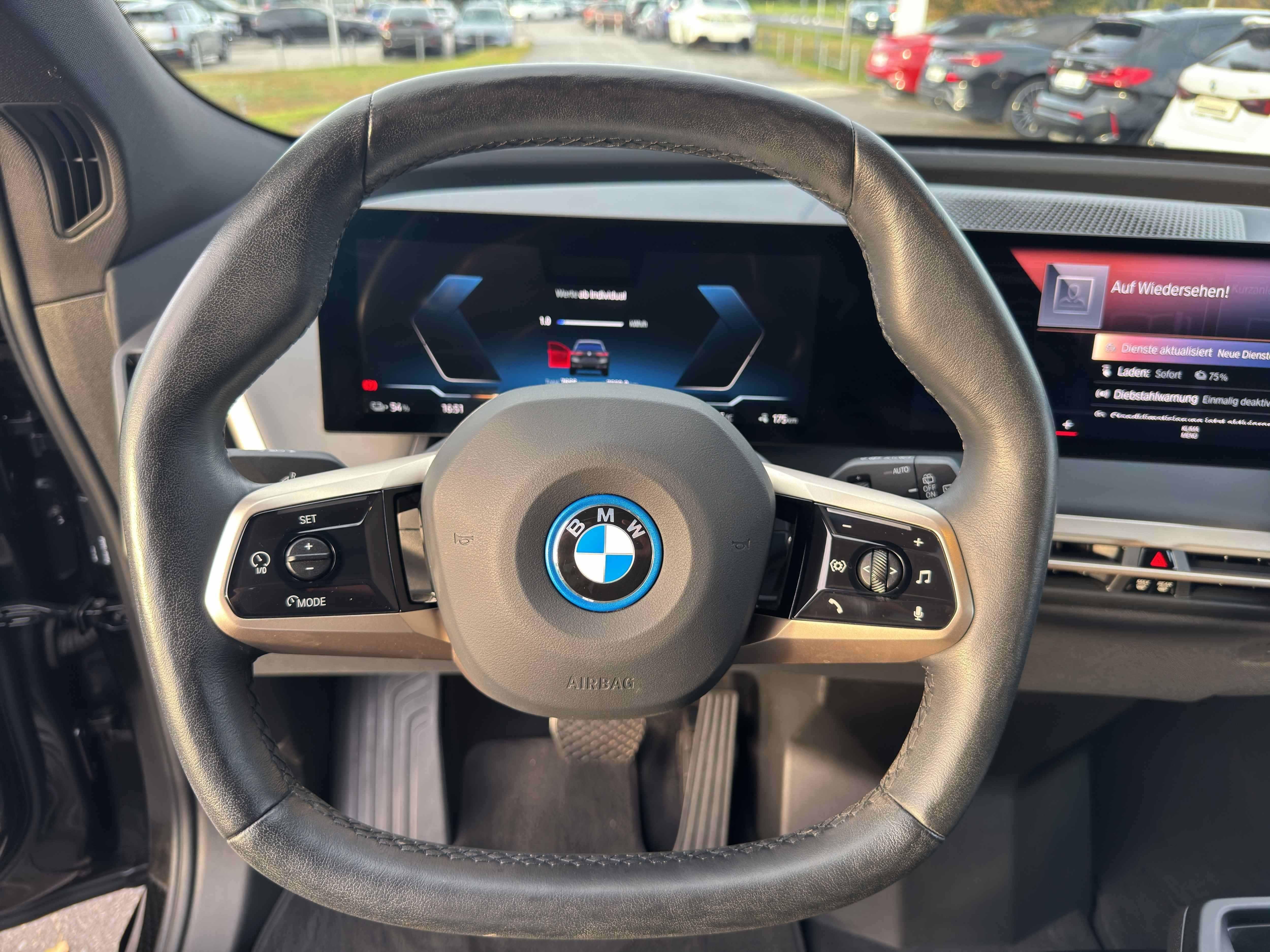 BMW iX – Bild 9