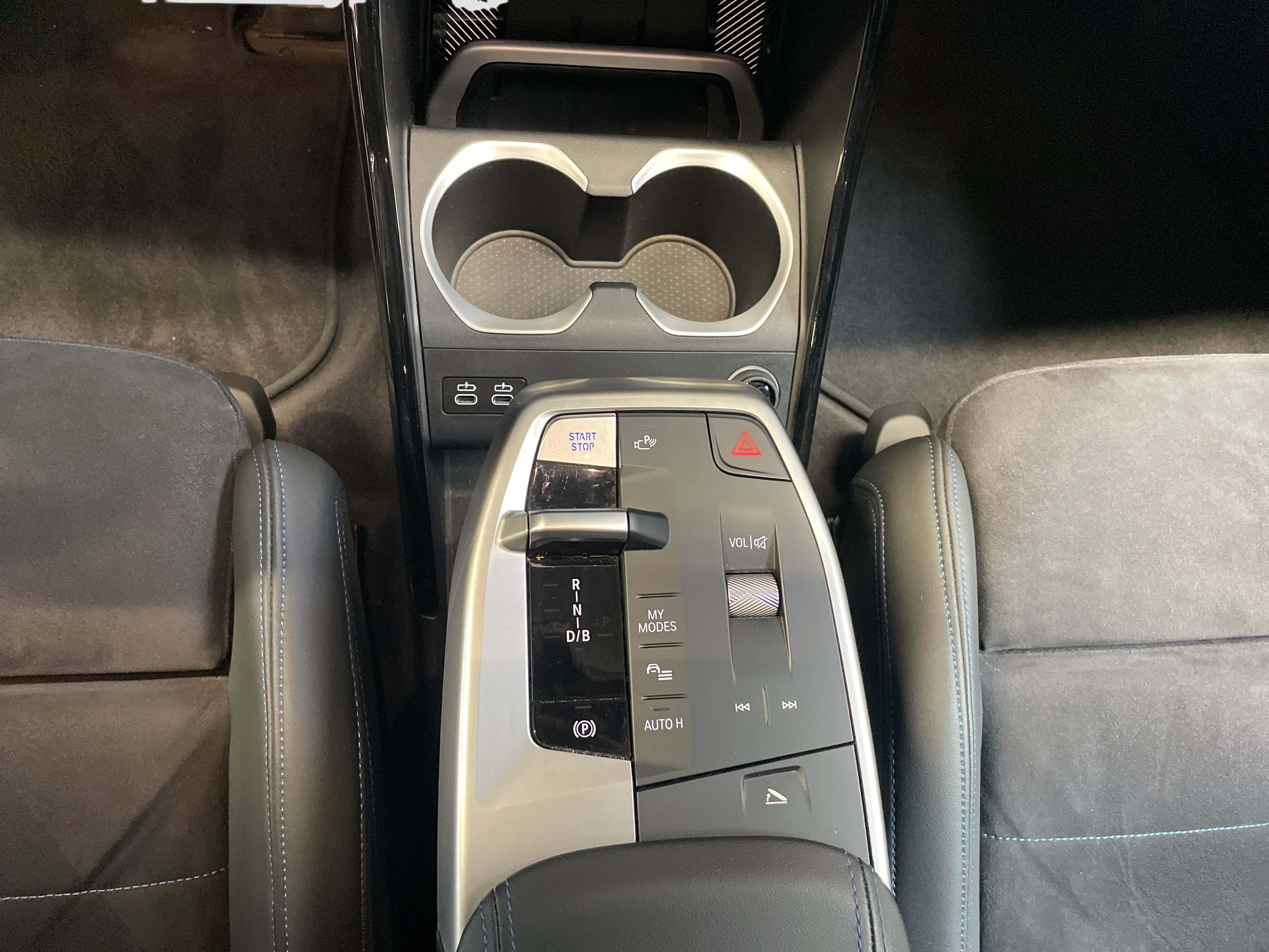 BMW iX1 – Bild 8