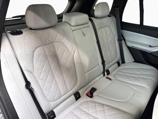 BMW X5 – Bild 12