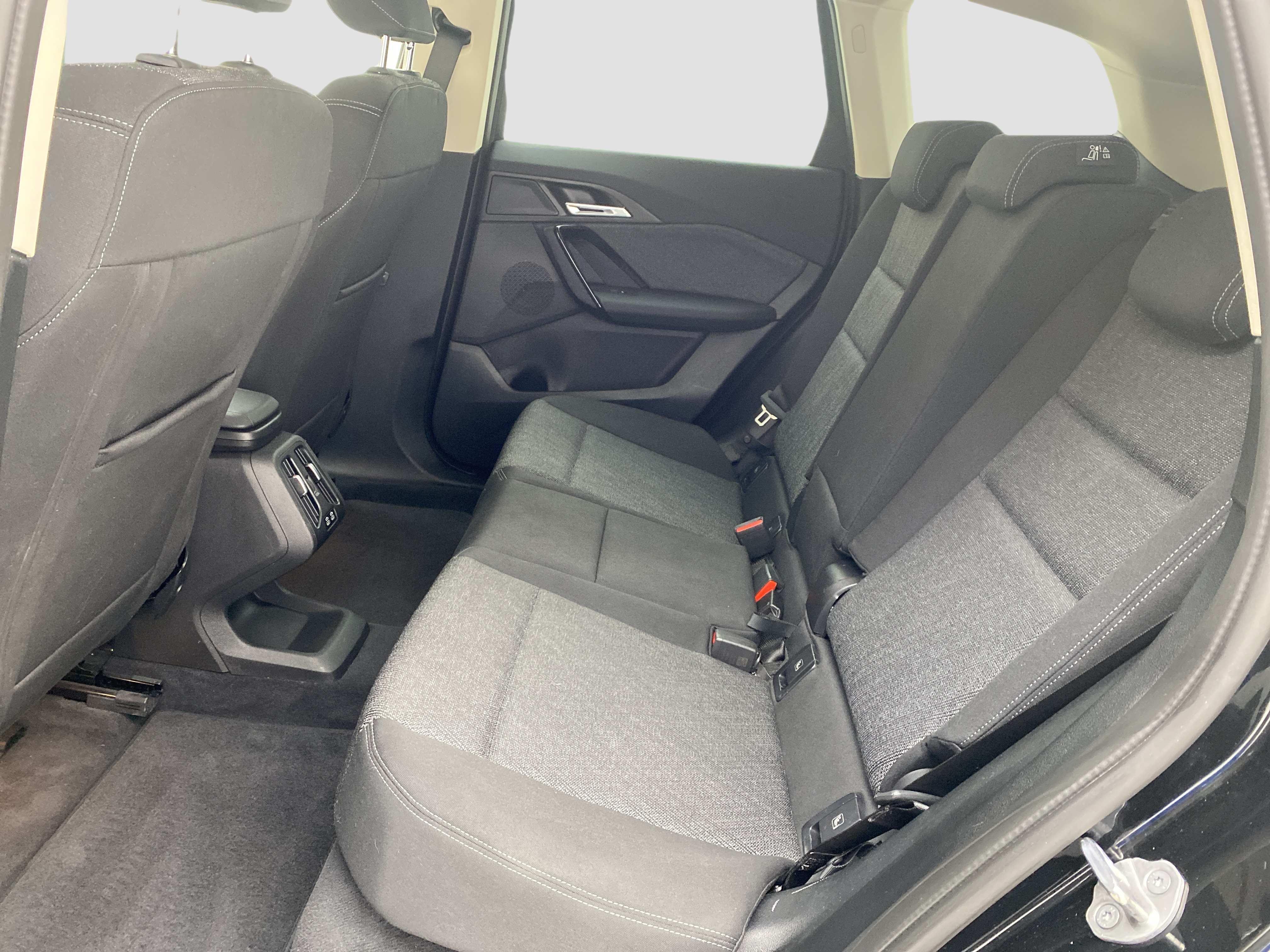BMW iX1 – Bild 15