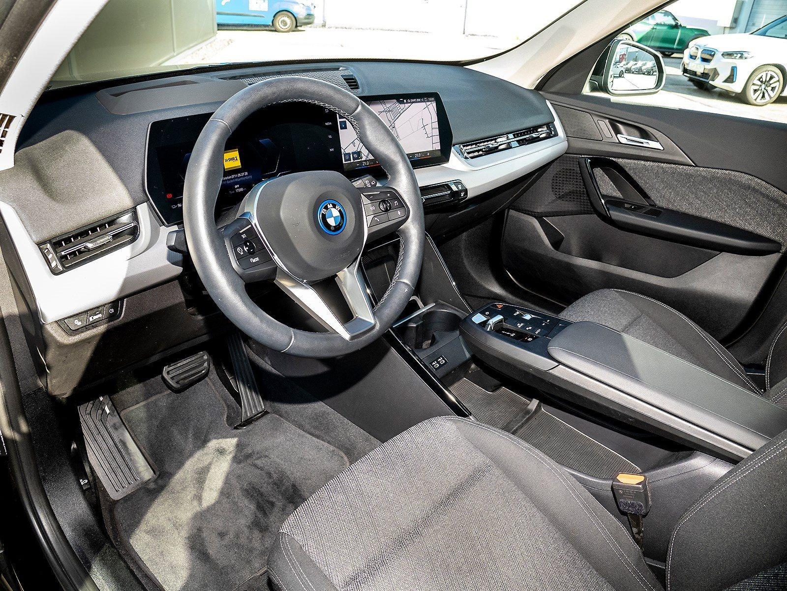 BMW iX1 – Bild 4