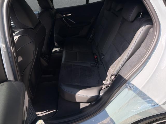 BMW iX2 – Bild 16