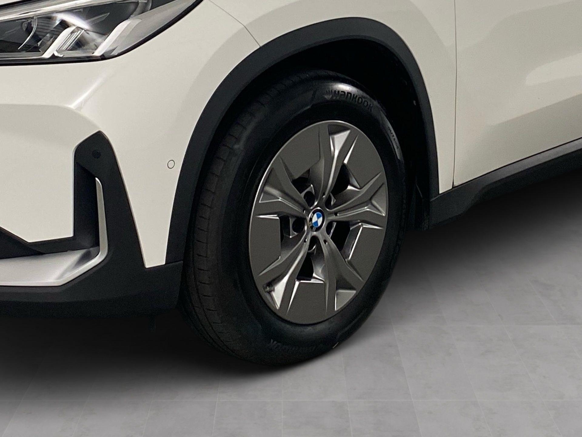 BMW iX1 – Bild 6
