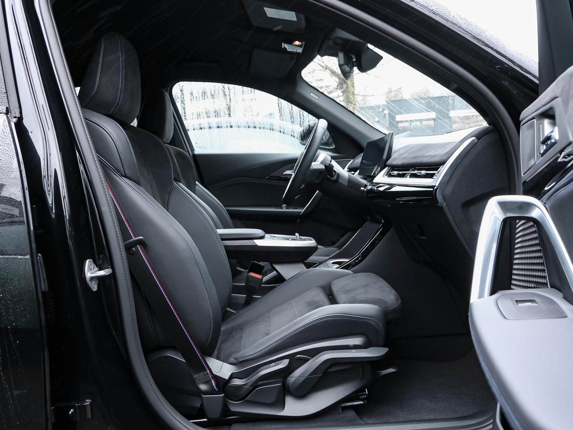 BMW iX2 – Bild 17